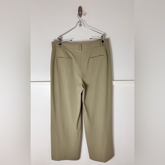 Theory Relaxed Pants in Stretch Wool Soft Sage - Picture 7 of 11